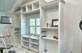 Studio Administrative center Cupboard Growth – Primed & Sanded (Plus, When To Use Wooden Filler vs. Caulk)