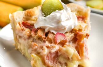 Rhubarb Custard Pie – Spend With Pennies